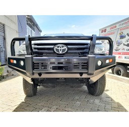 Front Steel Bull Bar for Toyota Hilux Revo Rocco comes with Fog Lamps and Indicators
