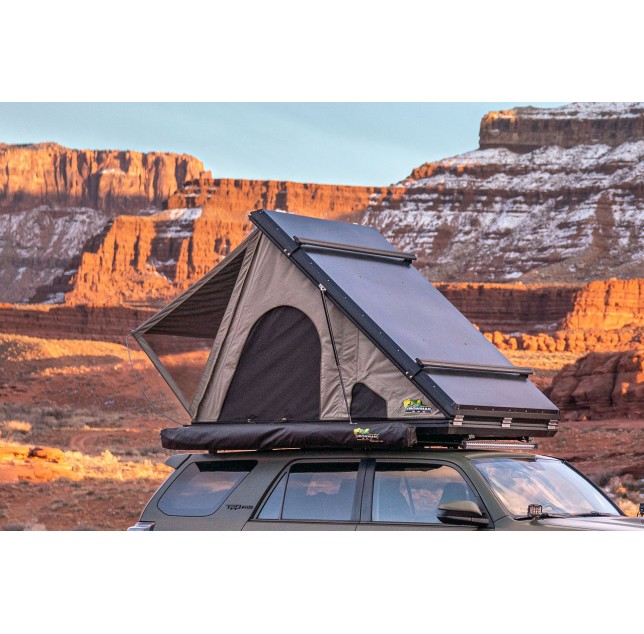 Ironman 4x4 Swift 1400 Hard Shell Camping Rooftop Tent