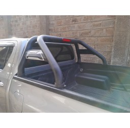 Roll Bar with Brake Light for Toyota Hilux Revo 4X4 Vehicle Pickup Truck